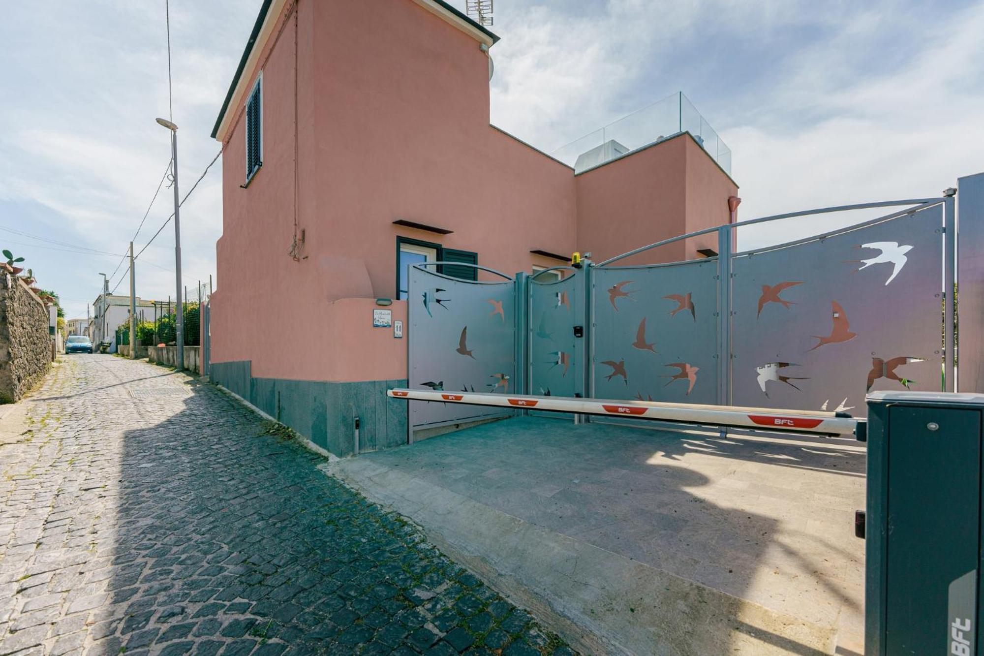 Le Rondinelle Rooms Procida Exteriör bild